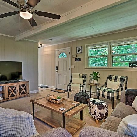 Modern East Stroudsburg Home With Deck And Gas Grill! 外观 照片