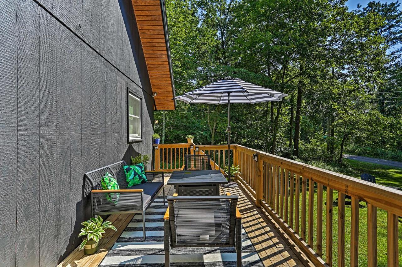 Modern East Stroudsburg Home With Deck And Gas Grill! 外观 照片